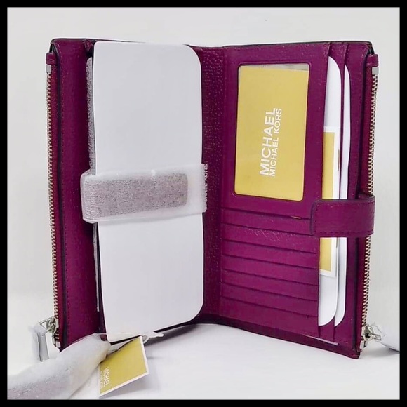 Michael Kors Adele Pebble Leather Phone Wristlet - Picture 5 of 6